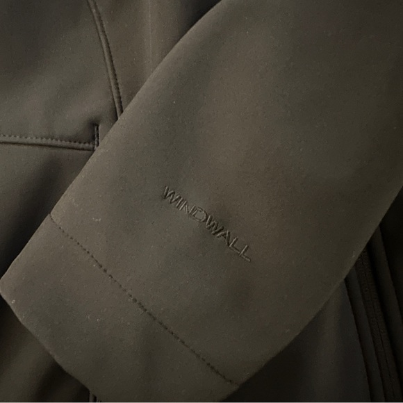 The North Face Windwall Black Jacket - Picture 8 of 11